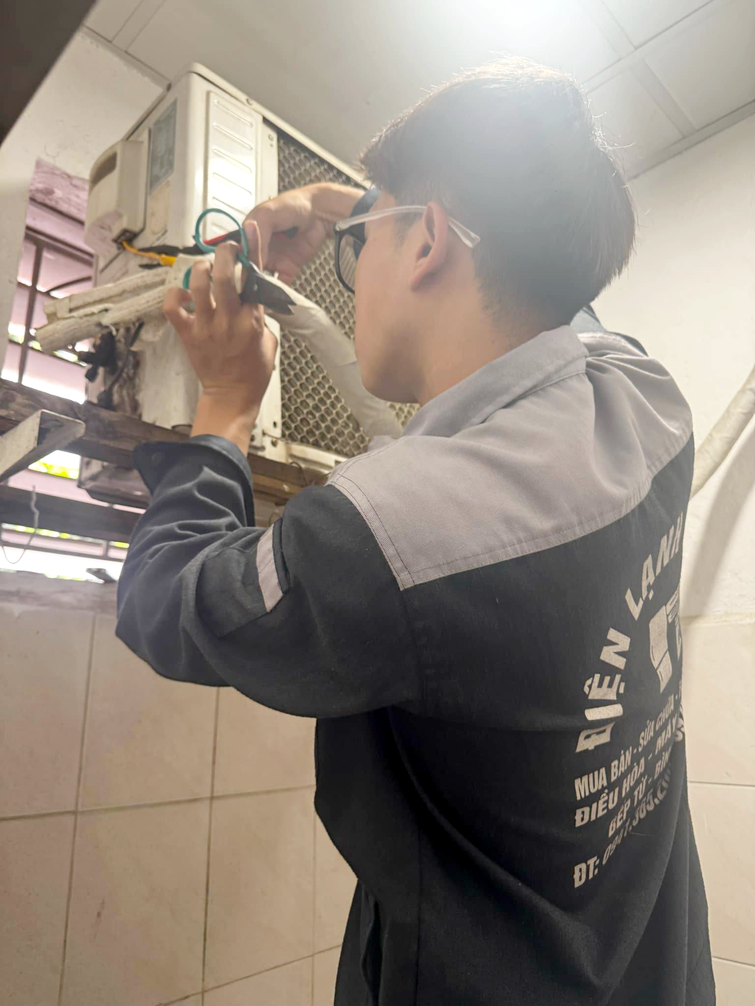 sửa điều hòa tại Cầu Giấy